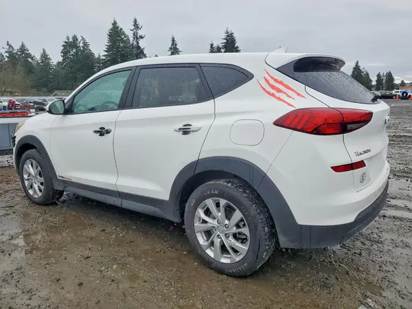 KM8J2CA45KU900739 2019 HYUNDAI TUCSON - Image 2