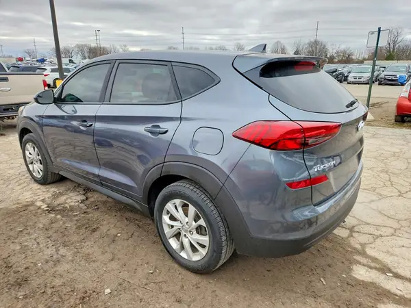 KM8J2CA45KU913345 2019 HYUNDAI TUCSON - Image 2