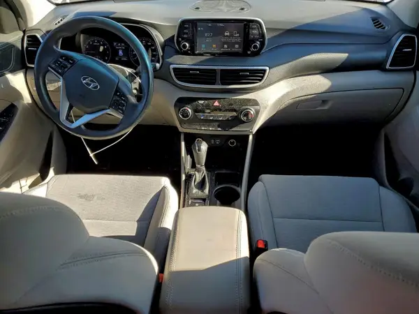 KM8J2CA45KU920179 2019 HYUNDAI TUCSON - Image 8