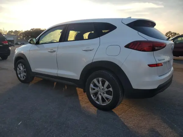 KM8J2CA45KU921025 2019 HYUNDAI TUCSON - Image 2