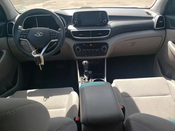 KM8J2CA45KU928816 2019 HYUNDAI TUCSON - Image 8