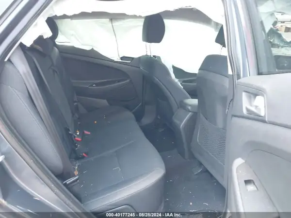KM8J2CA45KU937760 2019 HYUNDAI TUCSON - Image 8