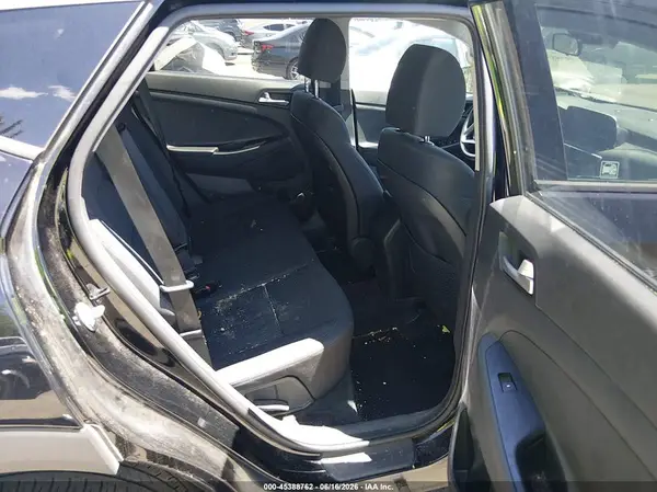 KM8J2CA45KU938536 2019 HYUNDAI TUCSON - Image 8