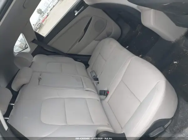 KM8J2CA45KU952758 2019 HYUNDAI TUCSON - Image 8