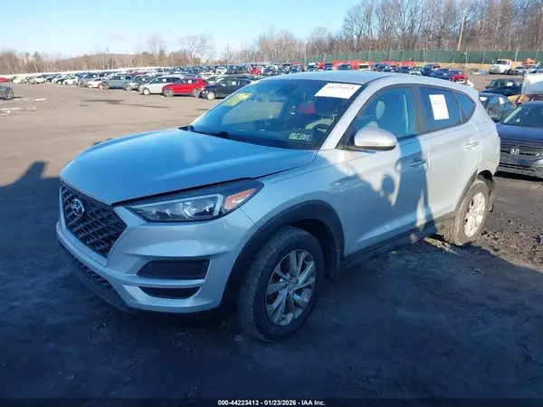 KM8J2CA45KU953697 2019 HYUNDAI TUCSON - Image 2
