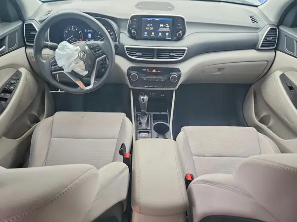 KM8J2CA45KU992712 2019 HYUNDAI TUCSON - Image 8