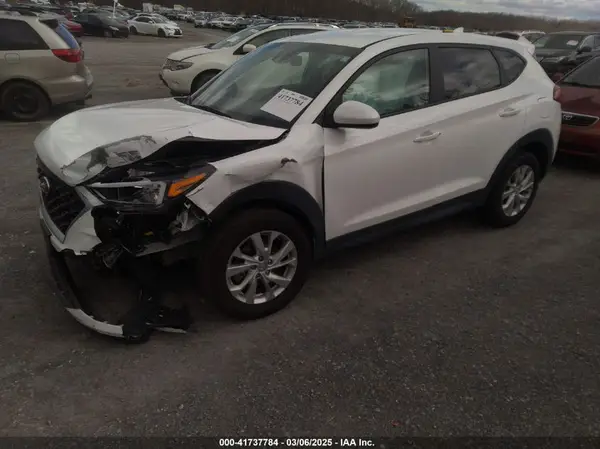 KM8J2CA45LU129474 2020 HYUNDAI TUCSON - Image 2