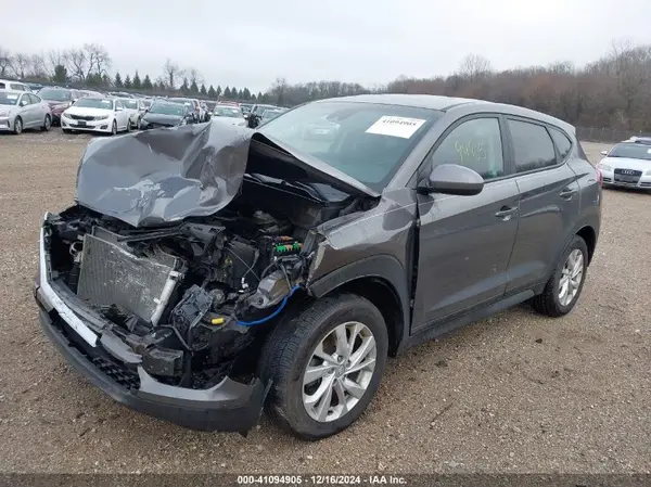 KM8J2CA45LU146419 2020 HYUNDAI TUCSON - Image 2