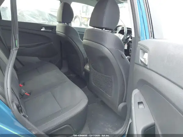 KM8J2CA45LU149448 2020 HYUNDAI TUCSON - Image 8