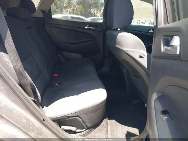 KM8J2CA45LU161809 2020 HYUNDAI TUCSON - Image 8