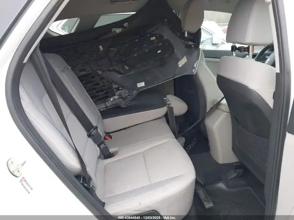 KM8J2CA45LU189061 2020 HYUNDAI TUCSON - Image 8