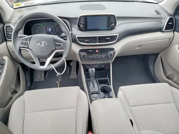 KM8J2CA45LU242437 2020 HYUNDAI TUCSON - Image 8