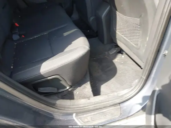 KM8J2CA45LU256807 2020 HYUNDAI TUCSON - Image 8
