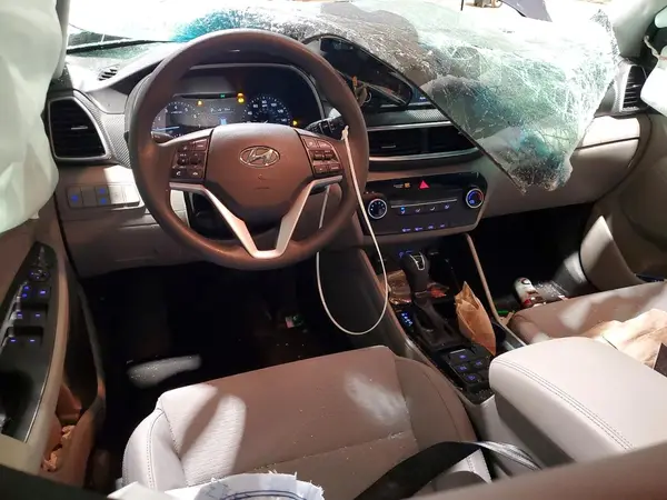 KM8J2CA45MU296032 2021 HYUNDAI TUCSON - Image 8