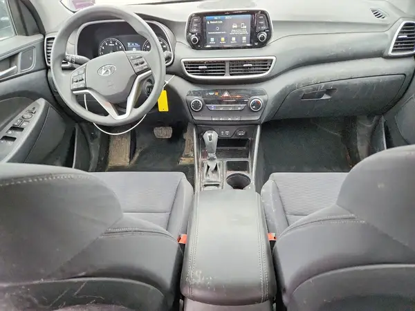 KM8J2CA45MU311614 2021 HYUNDAI TUCSON - Image 8