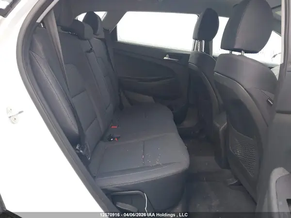 KM8J2CA45MU347965 2021 HYUNDAI TUCSON - Image 8