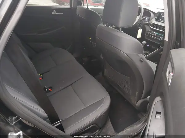 KM8J2CA45MU385437 2021 HYUNDAI TUCSON - Image 8