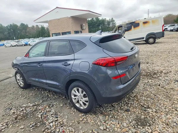 KM8J2CA45MU386989 2021 HYUNDAI TUCSON - Image 2