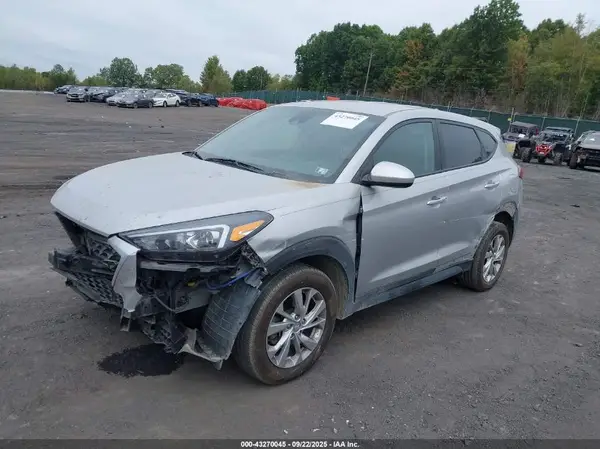 KM8J2CA45MU395868 2021 HYUNDAI TUCSON - Image 2