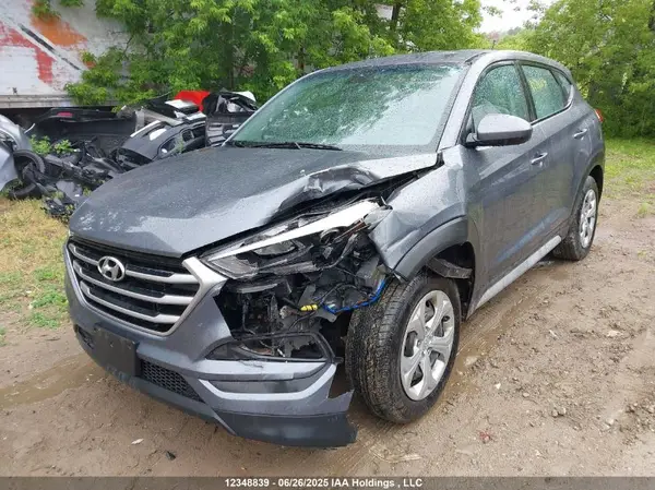 KM8J2CA46HU431797 2017 HYUNDAI TUCSON - Image 2