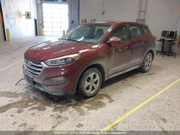 KM8J2CA46HU574863 2017 HYUNDAI TUCSON - Image 2
