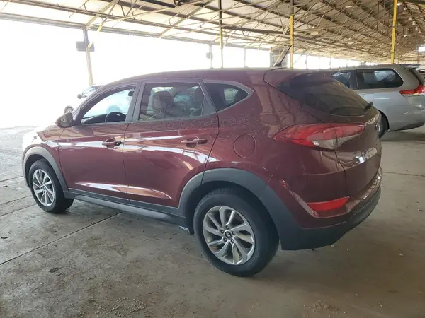 KM8J2CA46JU615739 2018 HYUNDAI TUCSON - Image 2