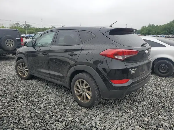 KM8J2CA46JU642052 2018 HYUNDAI TUCSON - Image 2