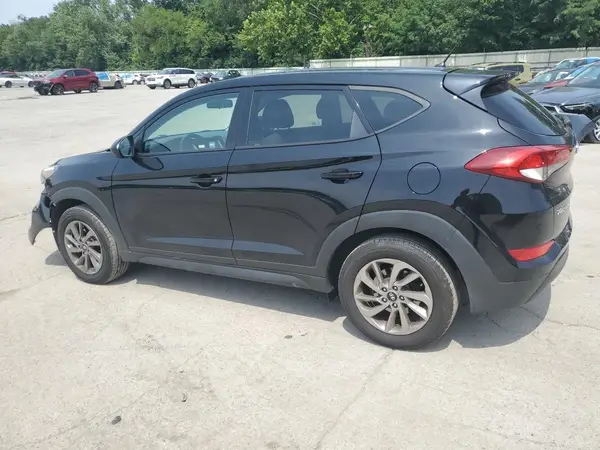 KM8J2CA46JU766774 2018 HYUNDAI TUCSON - Image 2