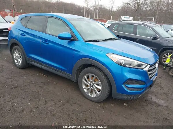 KM8J2CA46JU776088 2018 HYUNDAI TUCSON - Image 1