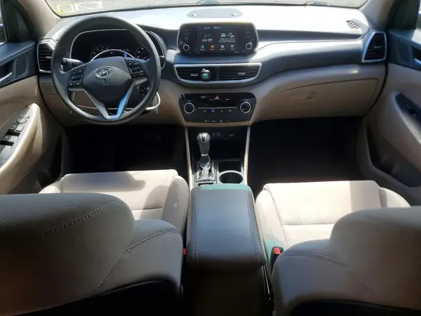 KM8J2CA46KU023744 2019 HYUNDAI TUCSON - Image 8