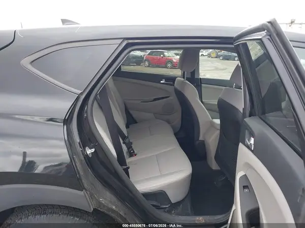 KM8J2CA46KU849087 2019 HYUNDAI TUCSON - Image 8