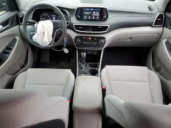 KM8J2CA46KU865001 2019 HYUNDAI TUCSON - Image 8