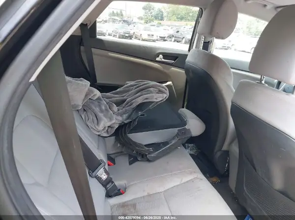 KM8J2CA46KU865080 2019 HYUNDAI TUCSON - Image 8