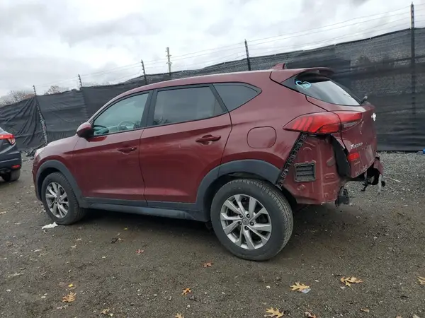 KM8J2CA46KU883174 2019 HYUNDAI TUCSON - Image 2
