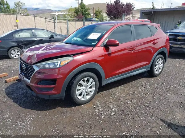 KM8J2CA46KU883305 2019 HYUNDAI TUCSON - Image 2