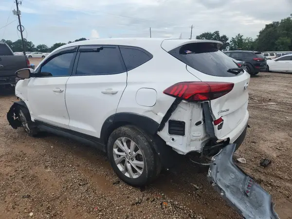 KM8J2CA46KU885734 2019 HYUNDAI TUCSON - Image 2