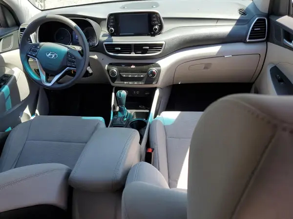 KM8J2CA46KU897804 2019 HYUNDAI TUCSON - Image 8