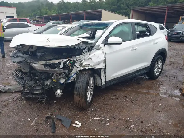 KM8J2CA46KU910728 2019 HYUNDAI TUCSON - Image 2