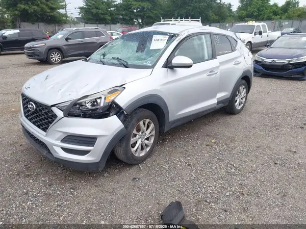 KM8J2CA46KU912852 2019 HYUNDAI TUCSON - Image 2