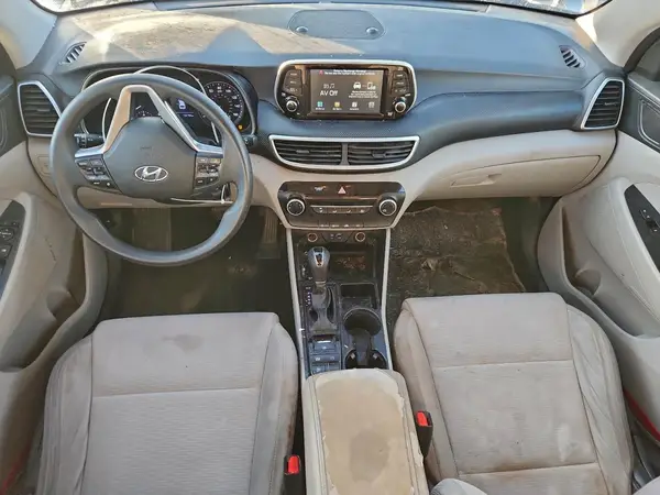 KM8J2CA46KU914861 2019 HYUNDAI TUCSON - Image 8