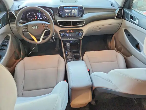 KM8J2CA46KU926377 2019 HYUNDAI TUCSON - Image 8