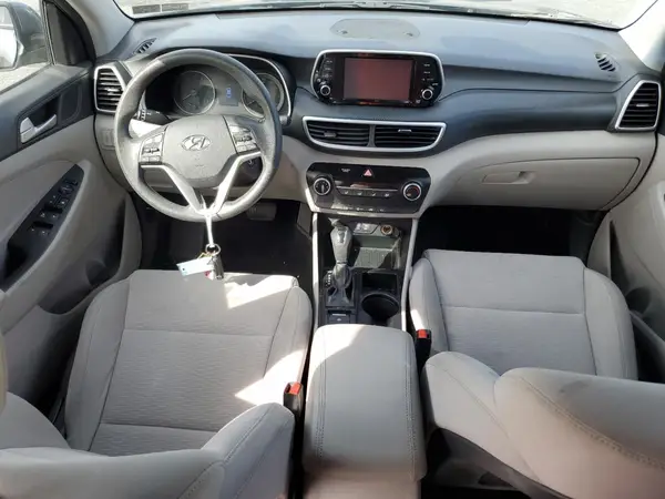 KM8J2CA46KU936021 2019 HYUNDAI TUCSON - Image 8