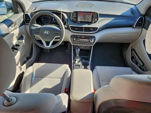 KM8J2CA46KU982657 2019 HYUNDAI TUCSON - Image 8