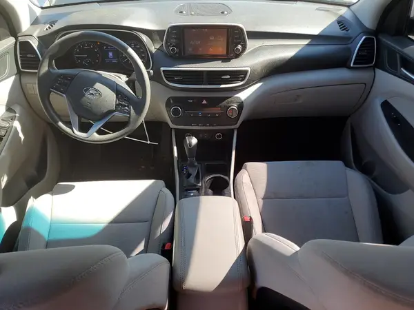 KM8J2CA46LU115325 2020 HYUNDAI TUCSON - Image 8