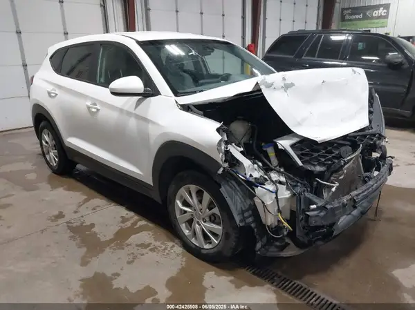 KM8J2CA46LU135560 2020 HYUNDAI TUCSON - Image 1