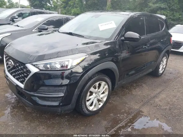 KM8J2CA46LU138720 2020 HYUNDAI TUCSON - Image 2