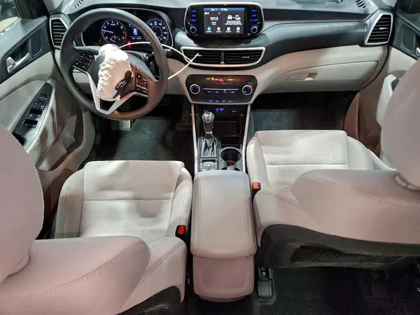 KM8J2CA46LU161821 2020 HYUNDAI TUCSON - Image 8