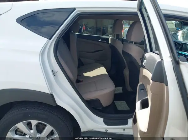 KM8J2CA46LU172317 2020 HYUNDAI TUCSON - Image 8