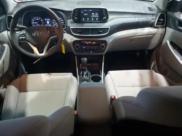 KM8J2CA46LU205655 2020 HYUNDAI TUCSON - Image 8