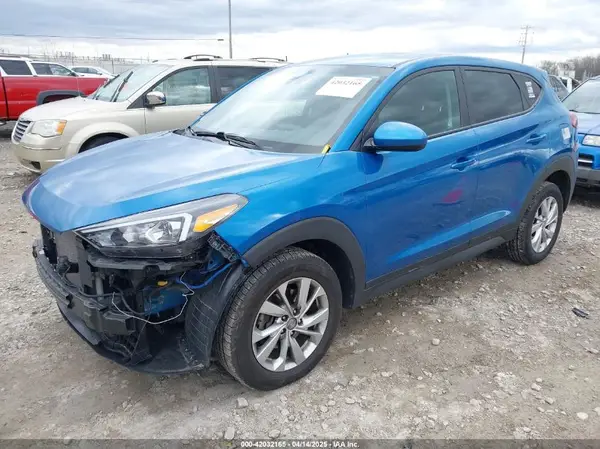 KM8J2CA46LU210855 2020 HYUNDAI TUCSON - Image 2